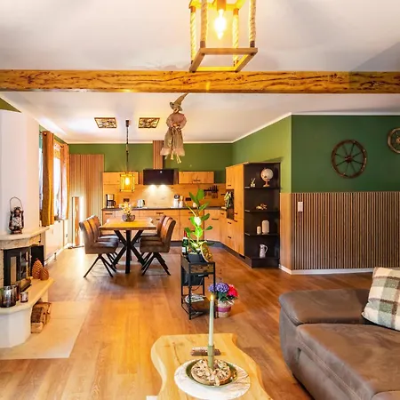 Holiday home Baerenstein Heimburg
